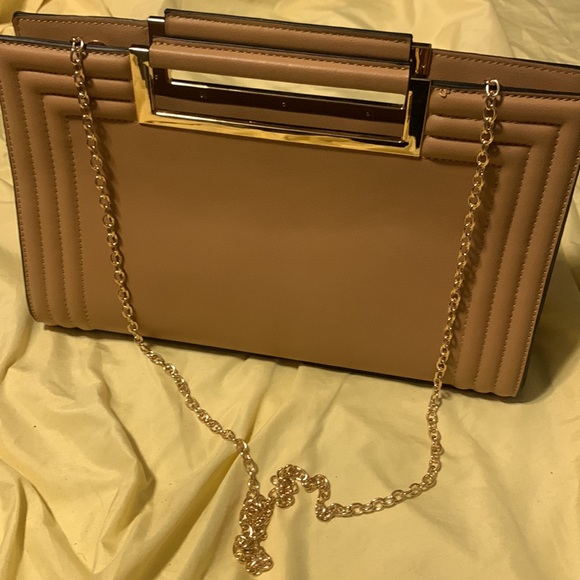 Ladies handbag tan in colour made by melie bianco - Picture 3 of 6